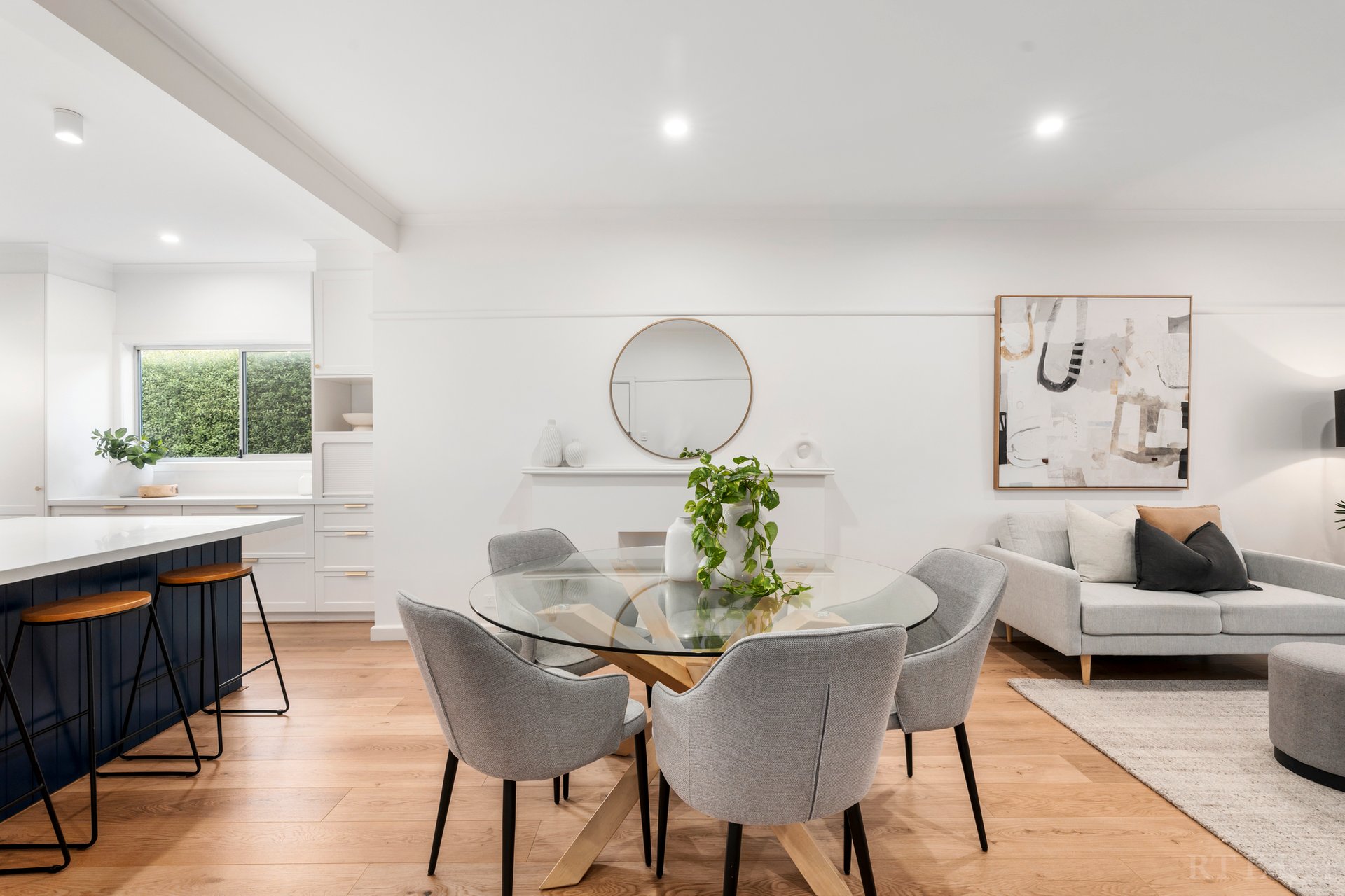 Property Gallery Thumbnail 5