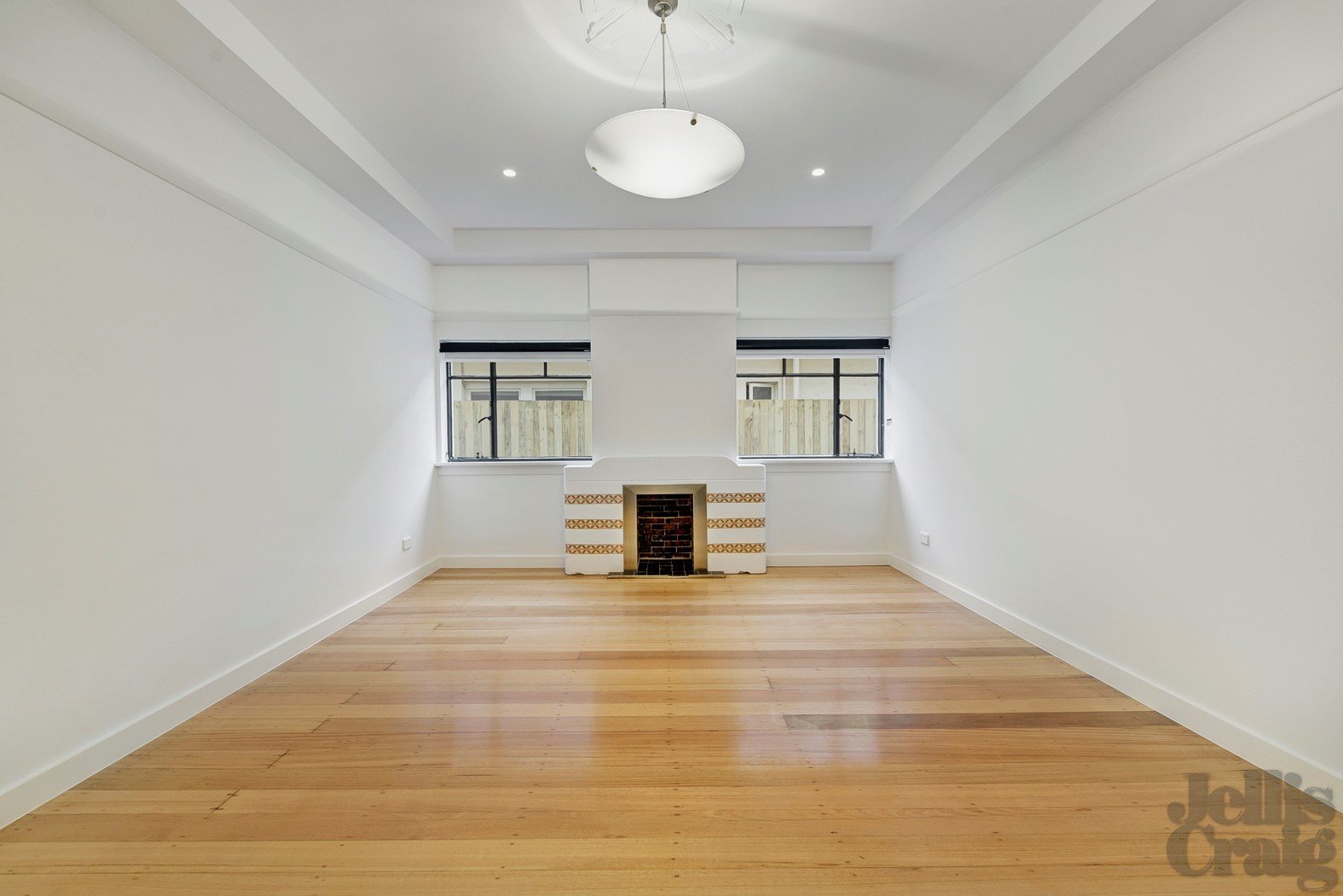 1/10 Ellesmere Road, Windsor image 3