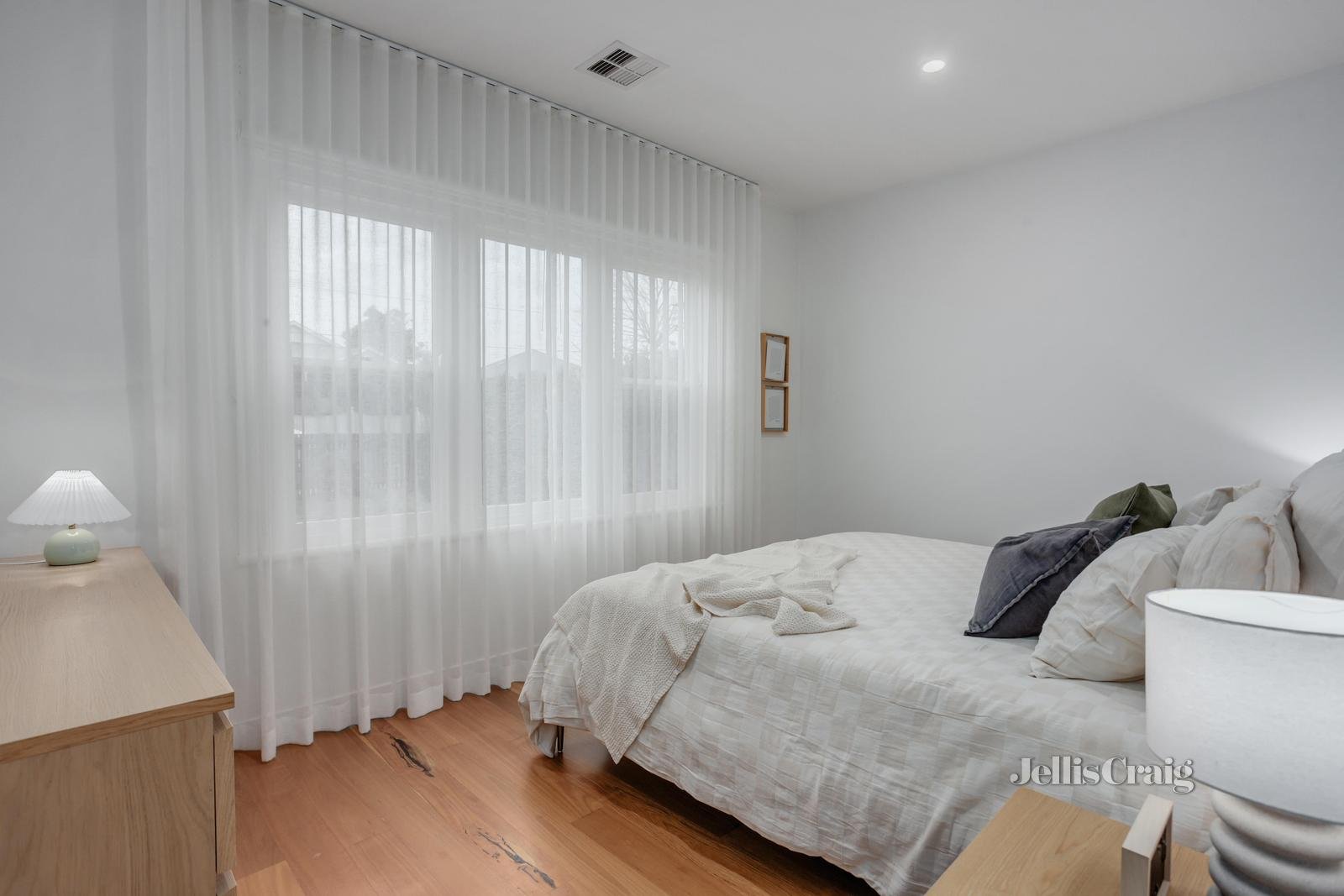 1/10 Esdale Street, Blackburn image 7