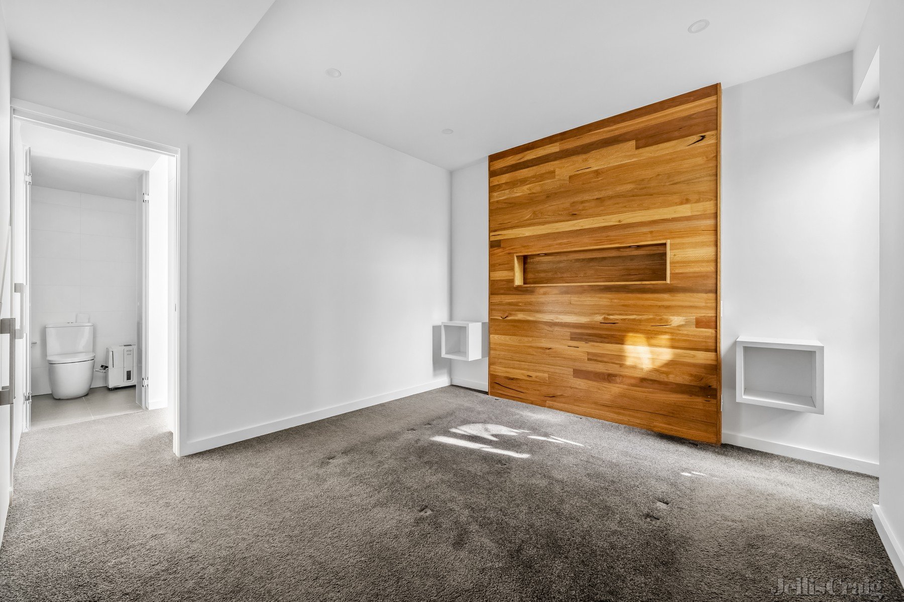 110 Faraday Street, Carlton image 5