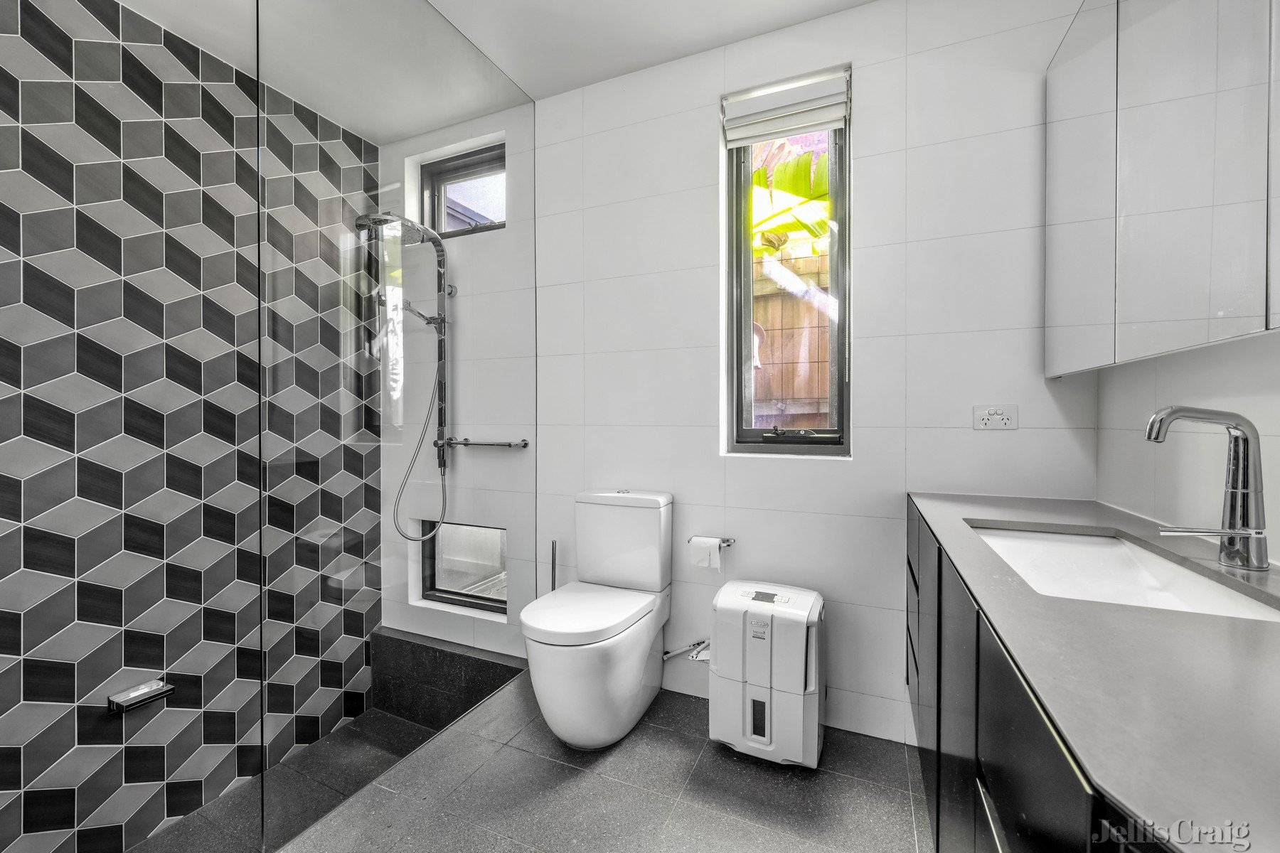 110 Faraday Street, Carlton image 10
