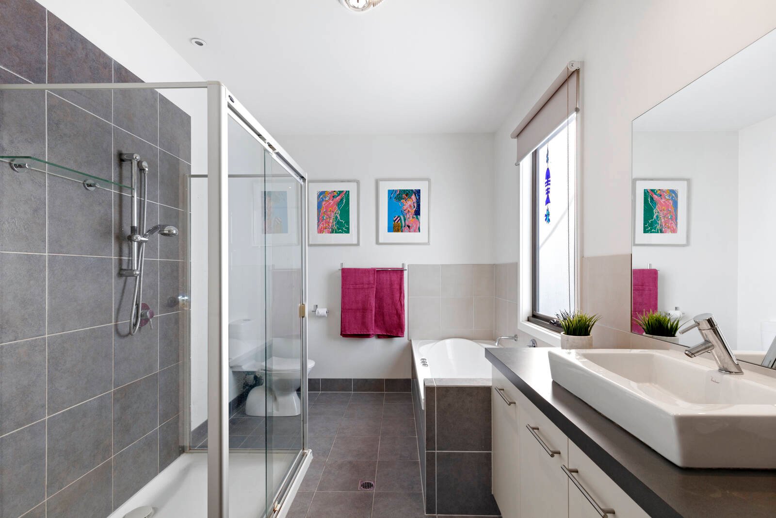 Property Gallery Thumbnail 10