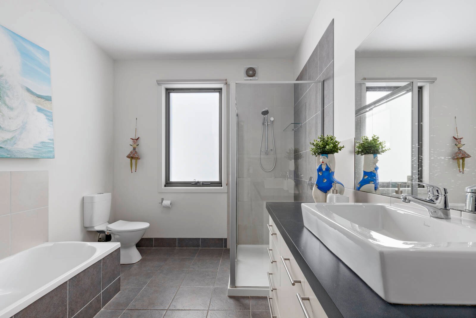 Property Gallery Thumbnail 14