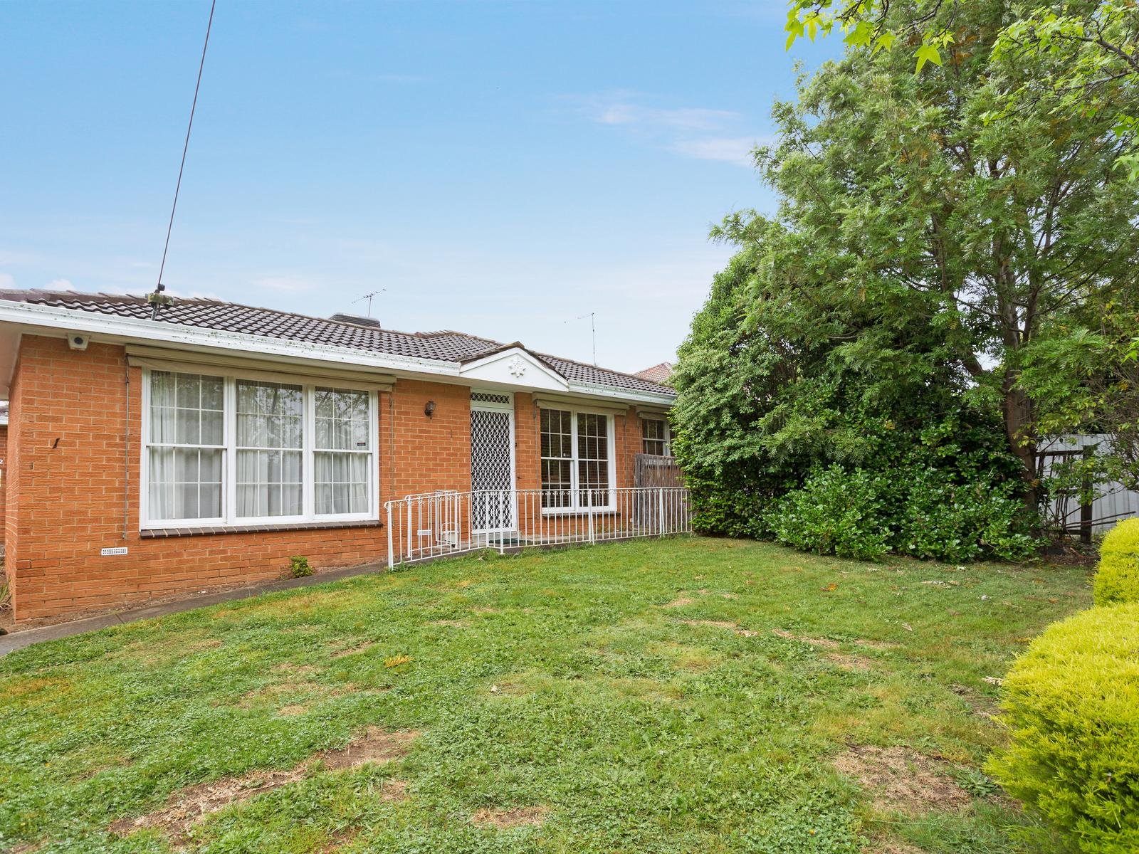 1/10 Glencairn Avenue, Camberwell image 1