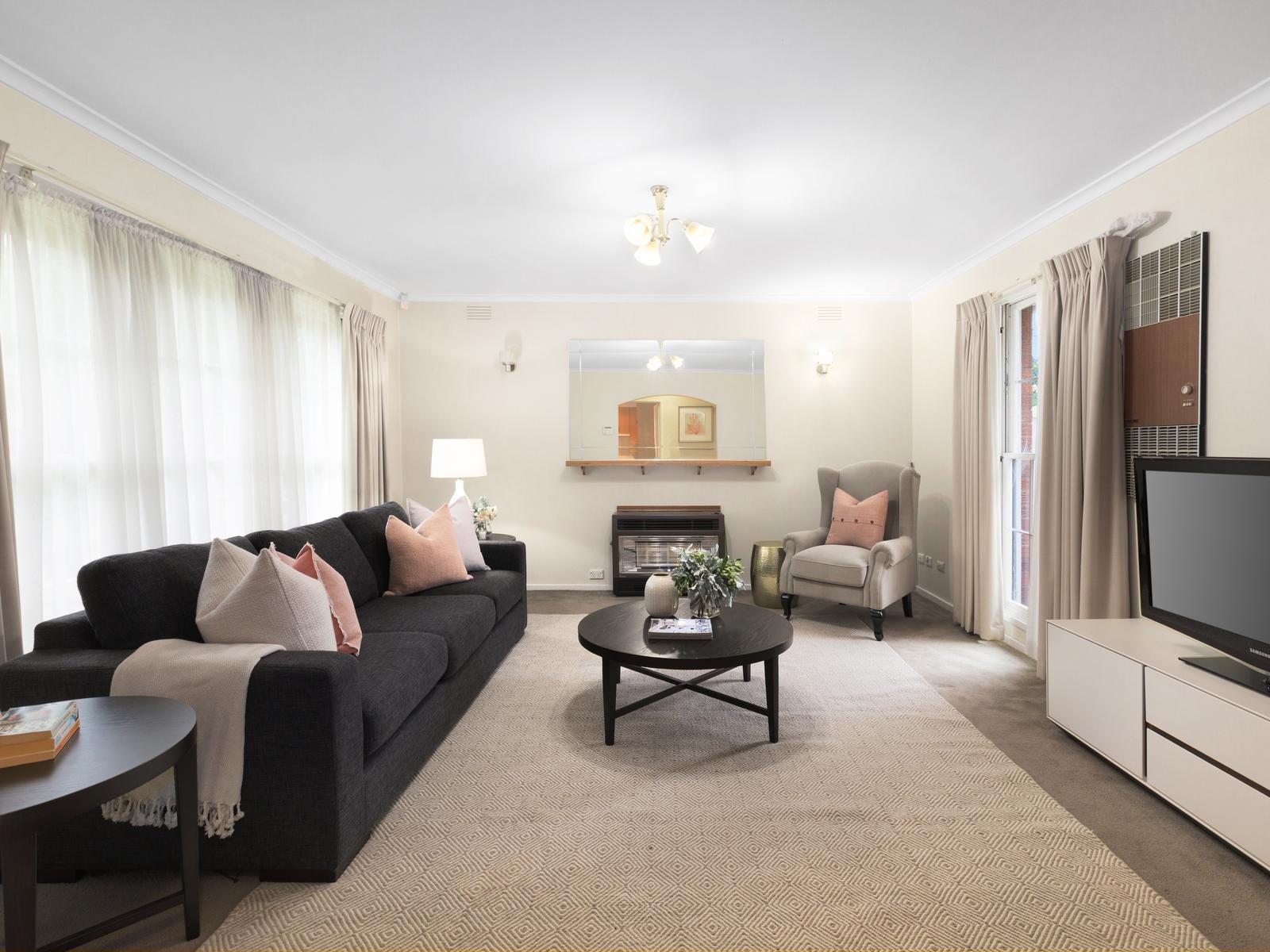 1/10 Glencairn Avenue, Camberwell image 2