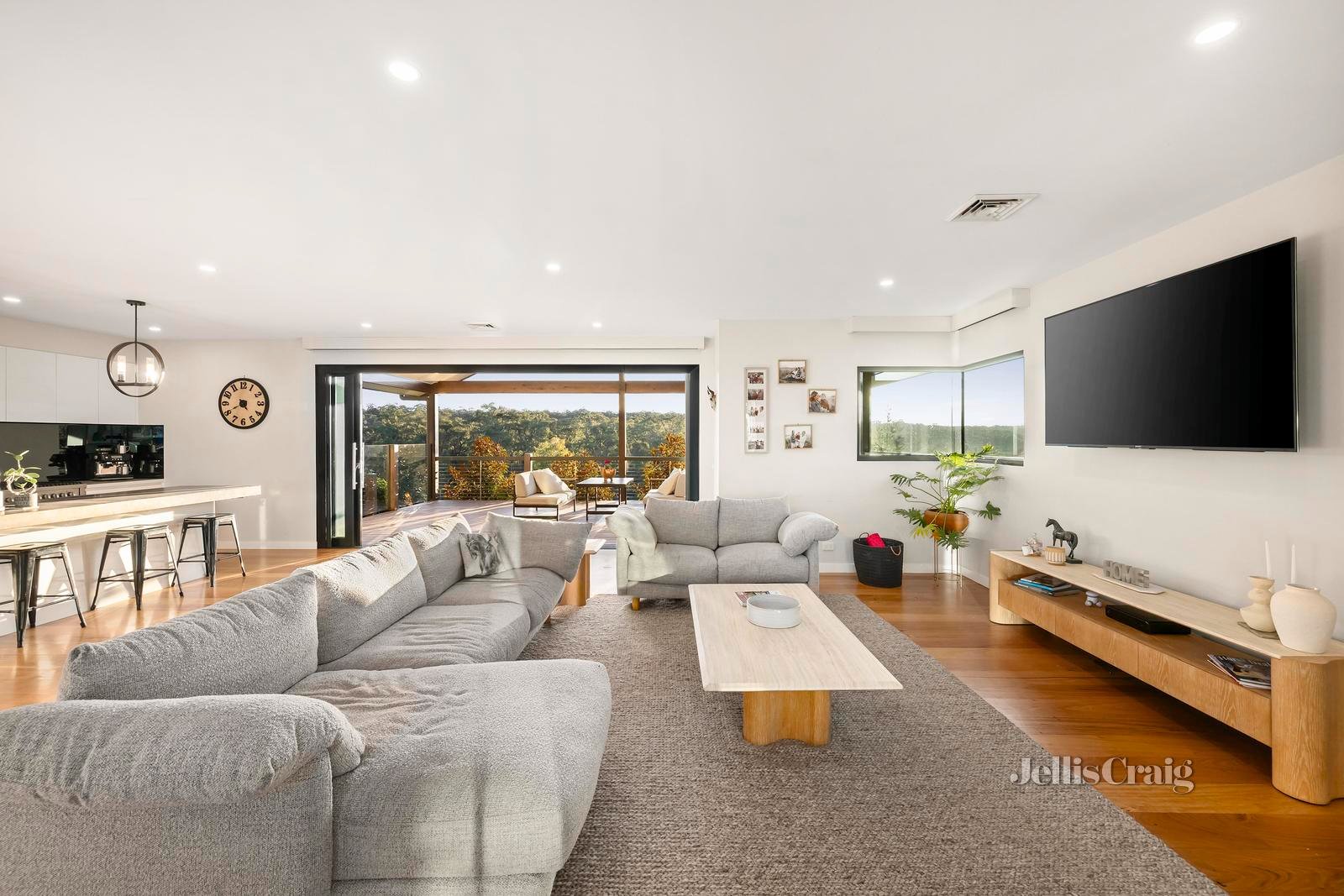 110 Glenwood Drive, Castella image 7