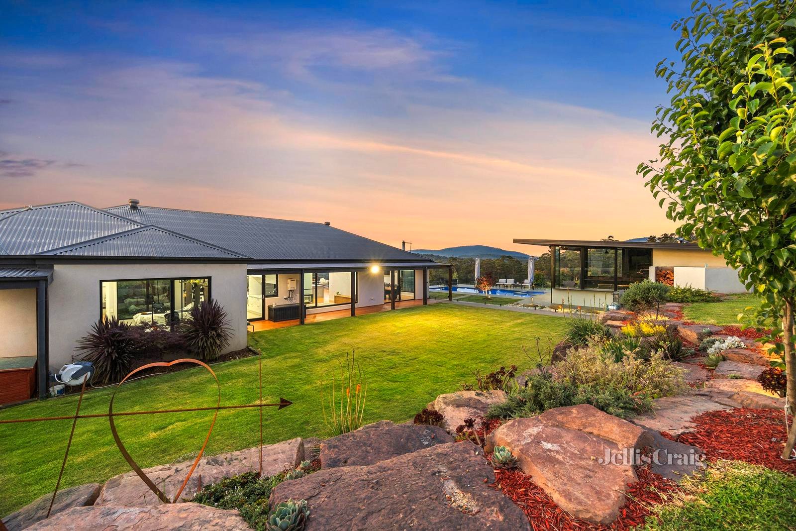 110 Glenwood Drive, Castella image 24