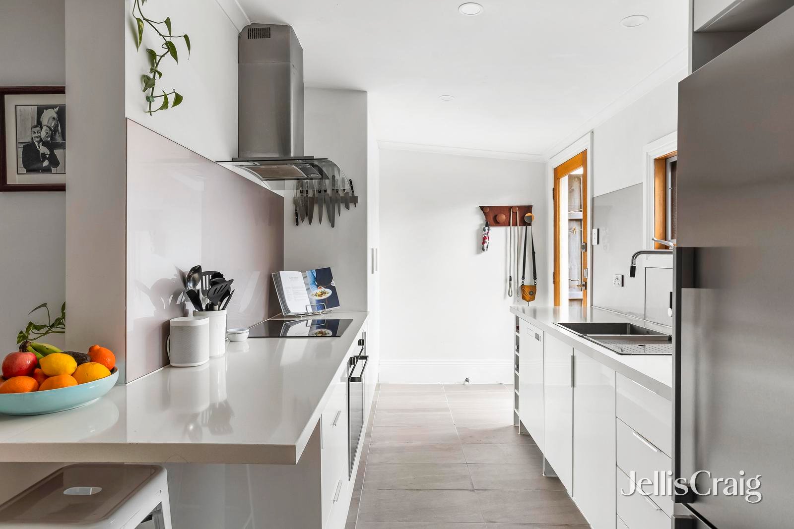 110 Helen Street, Northcote image 9