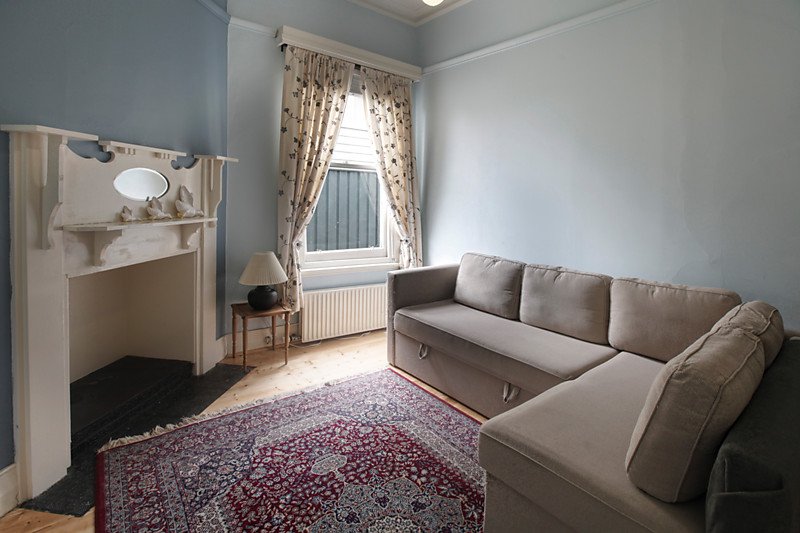Property Gallery Thumbnail 6