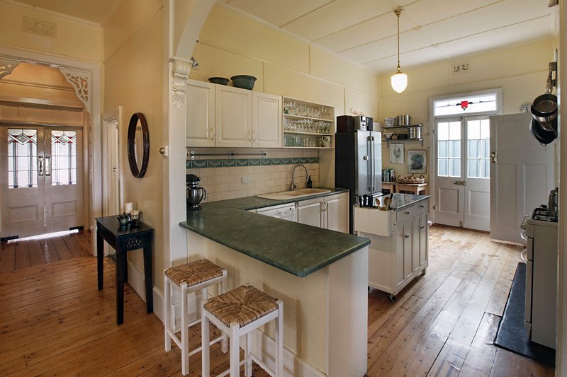 Property Gallery Thumbnail 7