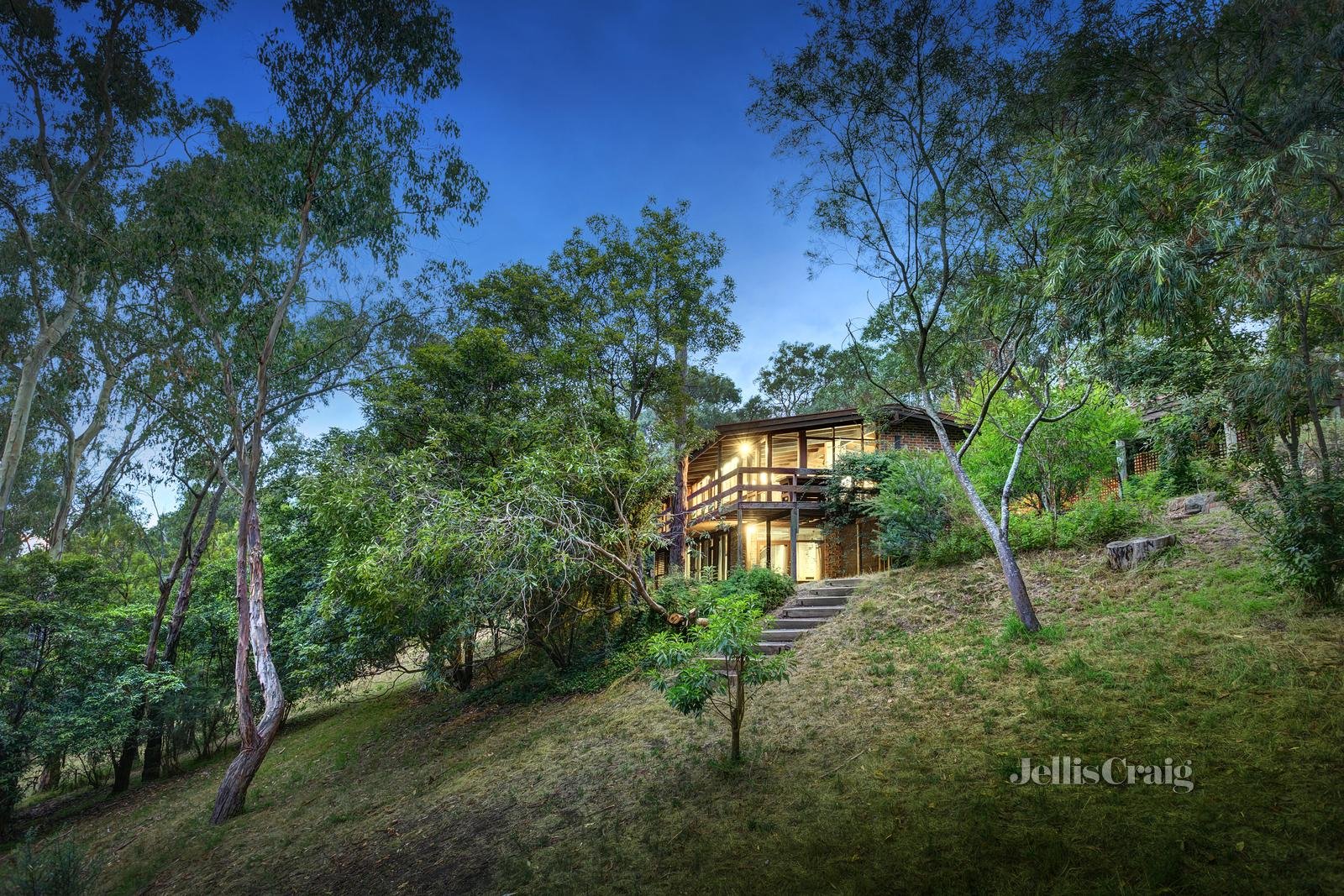 110 Kangaroo Ground Warrandyte Road, North Warrandyte image 11