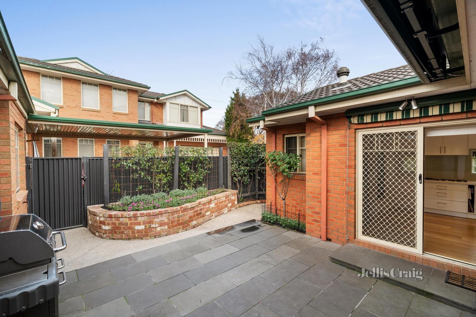 1/10 Lemana Crescent, Mount Waverley image 10