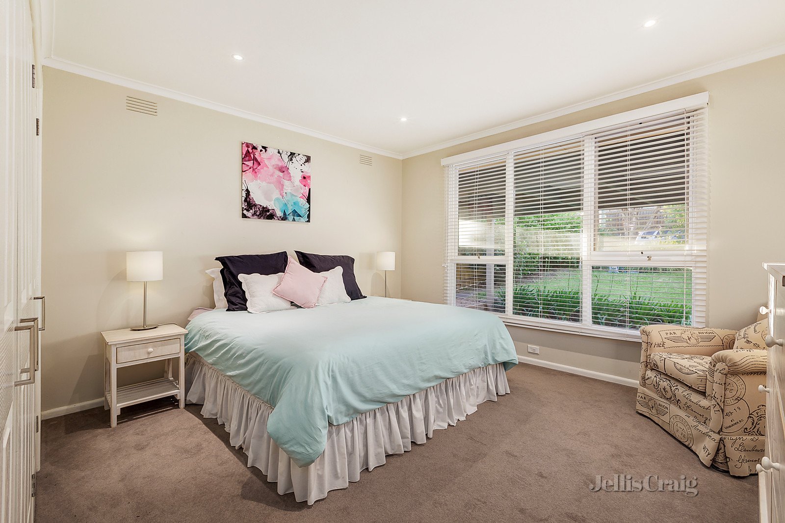 1/10 Millicent Avenue, Bulleen image 7