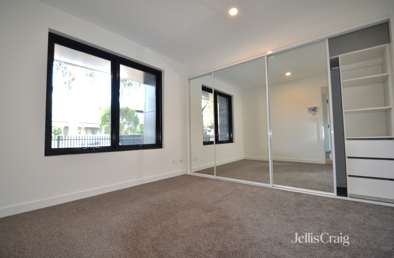 1/10 Millward Street, Brunswick image 6