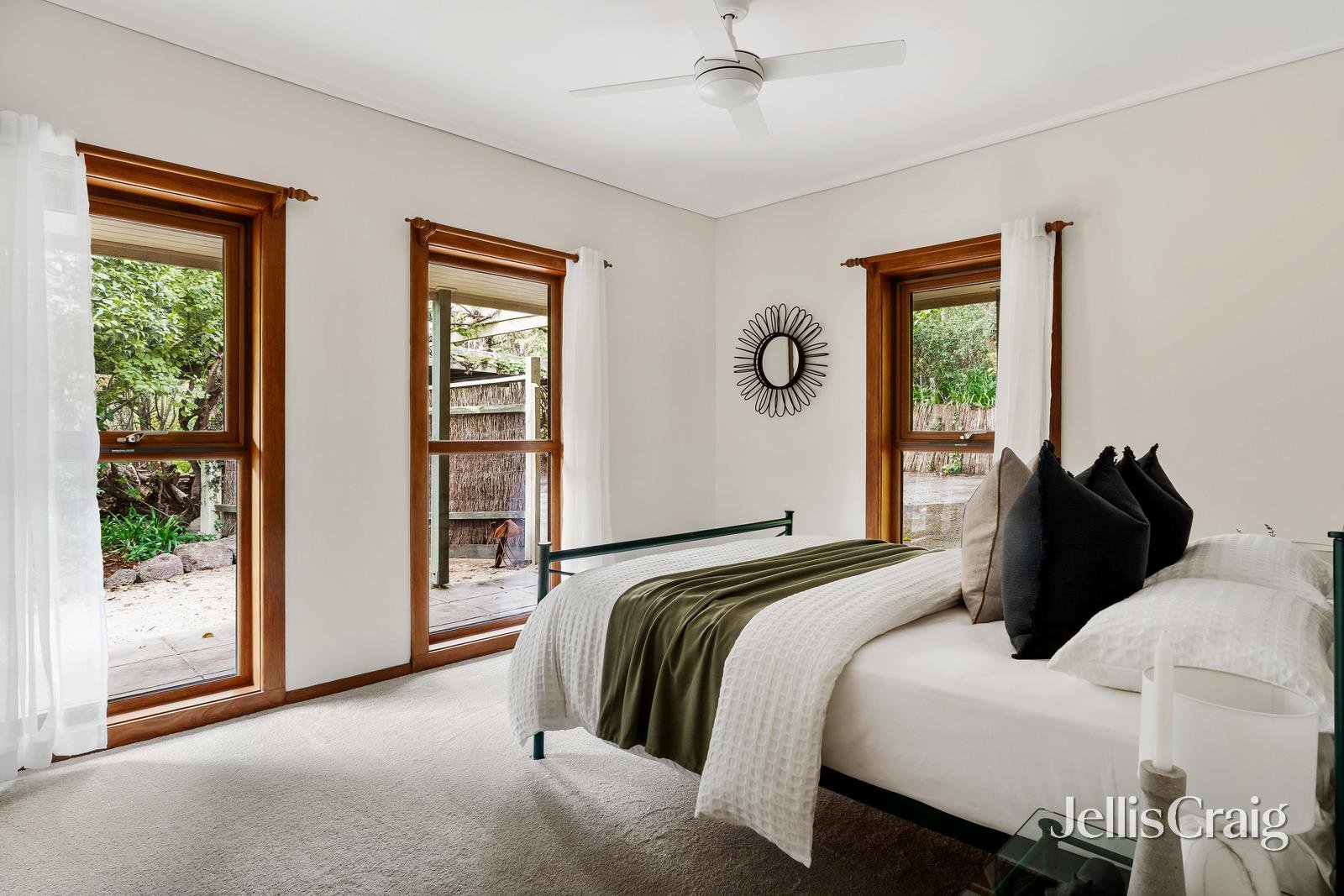 110 Mount Pleasant Road, Eltham image 16