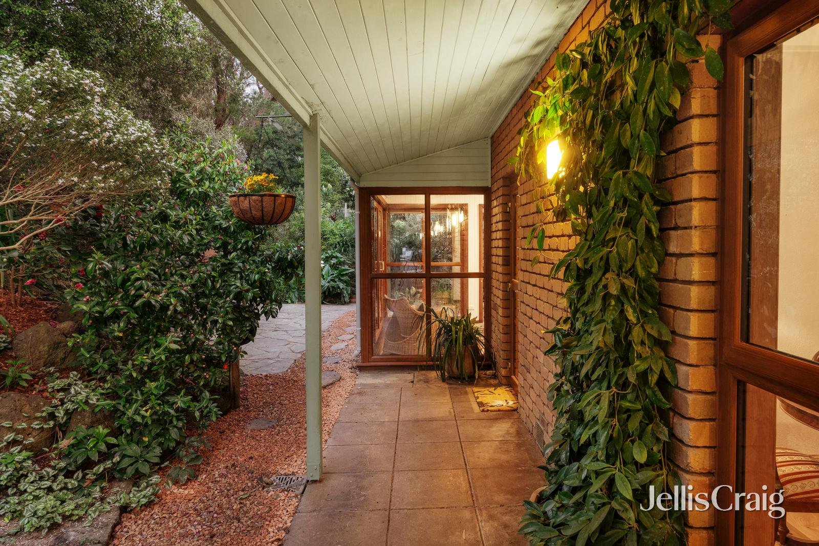 110 Mount Pleasant Road, Eltham image 24