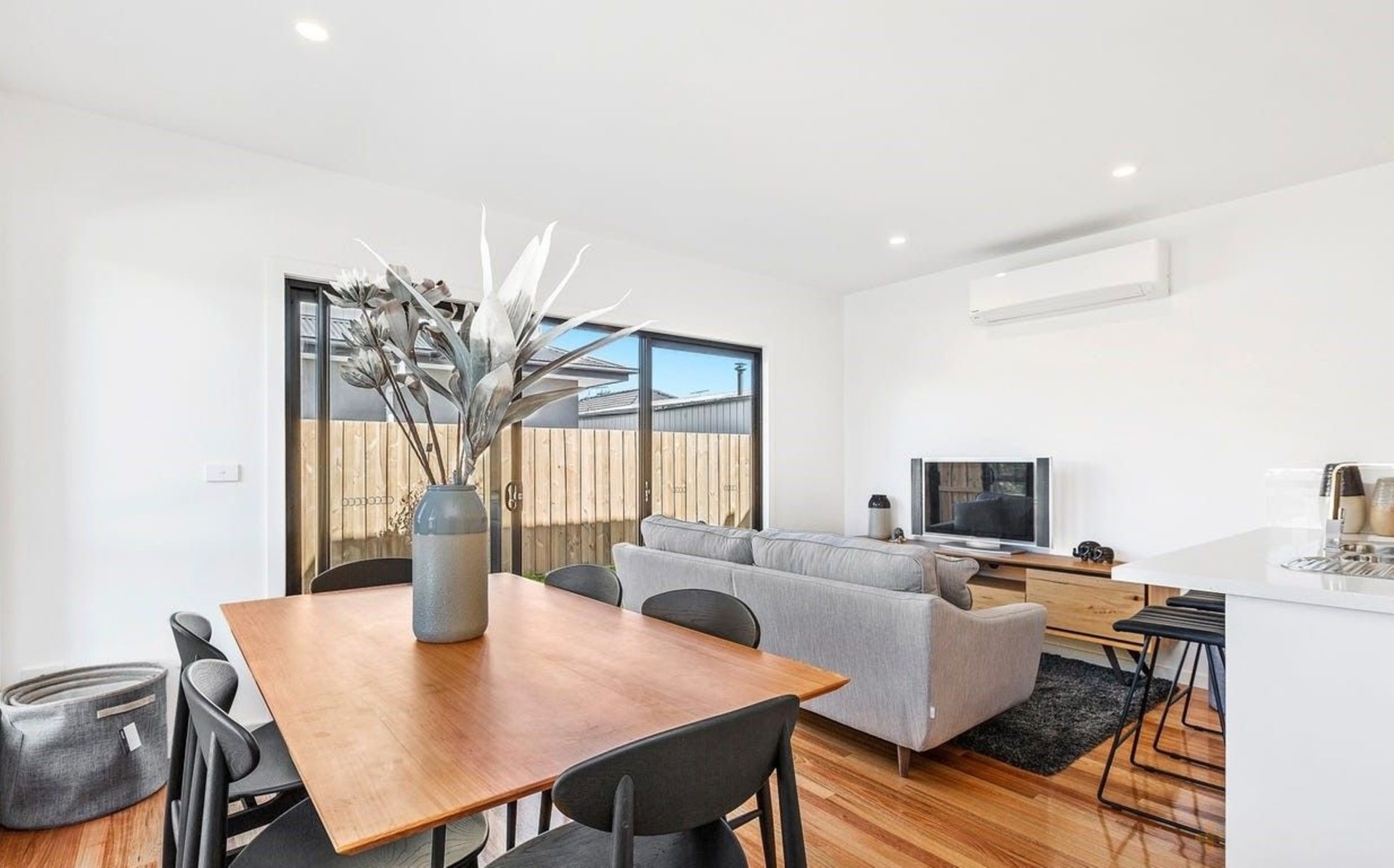 1 / 10 Murphy Street Altona North