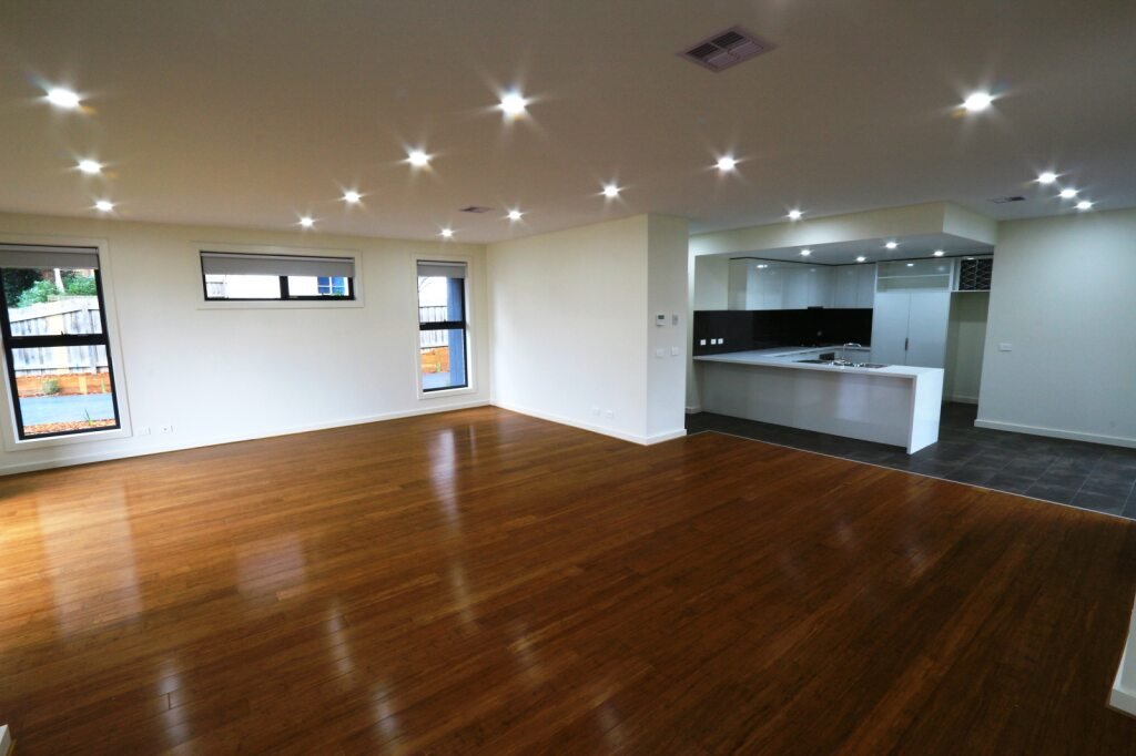 1/10 Murra Court, Ashwood image 5