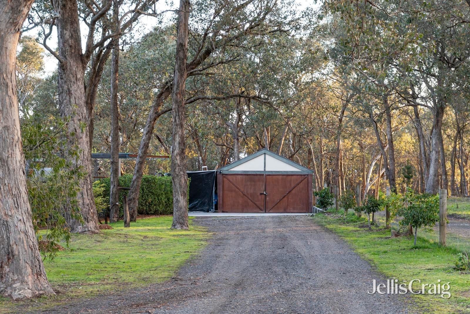 110 One Tree Hill Road, Smiths Gully image 18