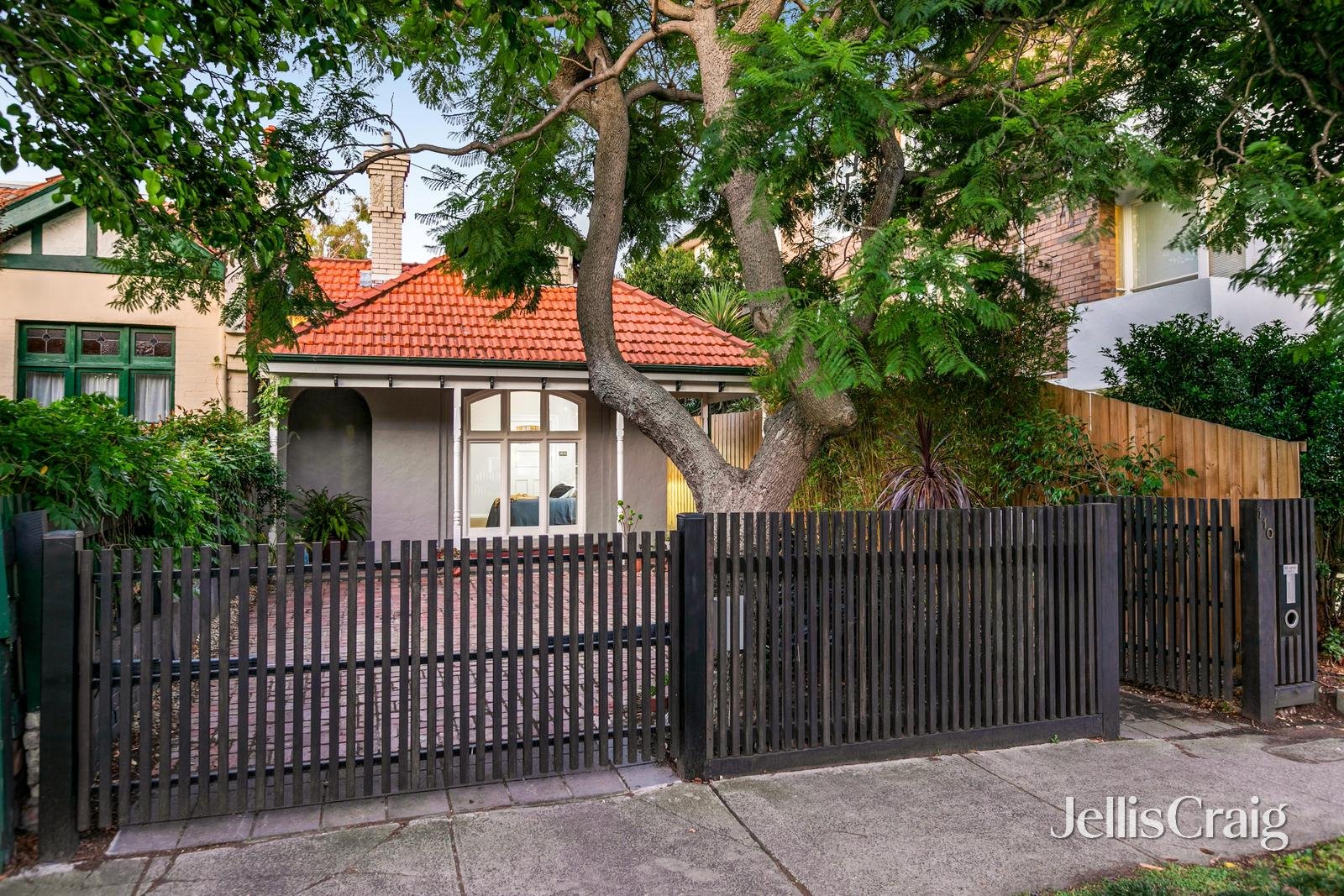 110 Park Street, St&nbsp;Kilda&nbsp;West image 1