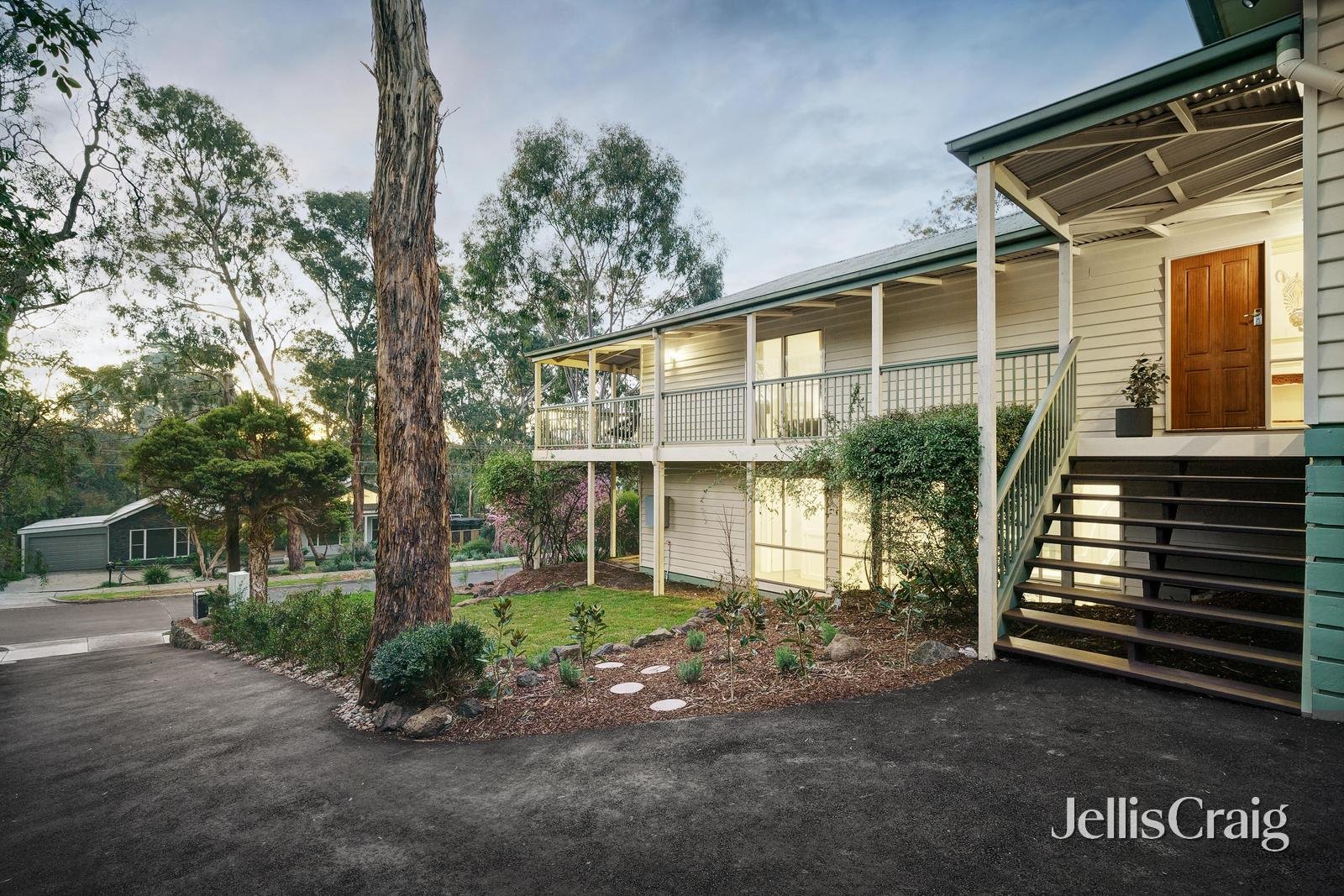 1/10 Sheffield Street, Eltham image 2