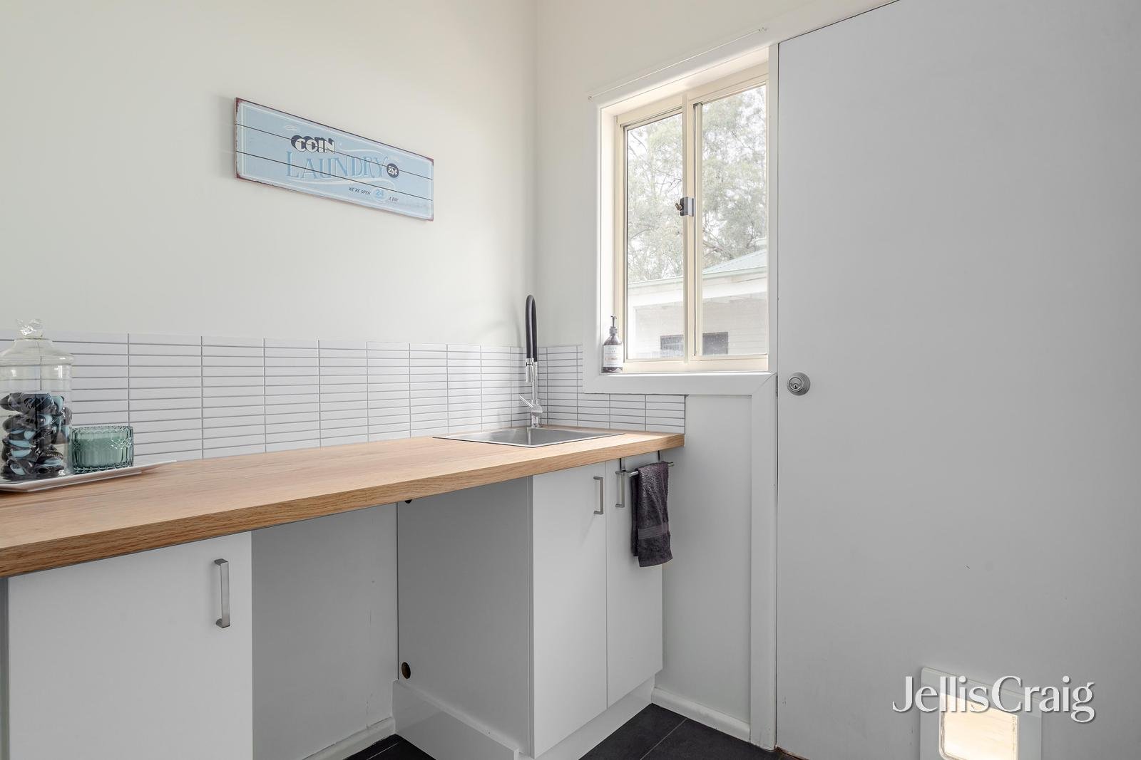 1/10 Sheffield Street, Eltham image 16