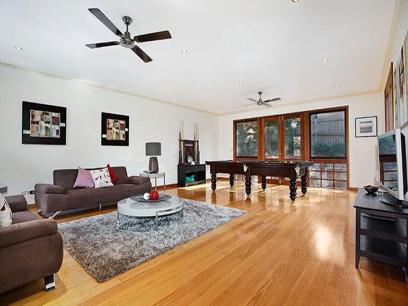 110 Strabane Avenue, Balwyn image 5
