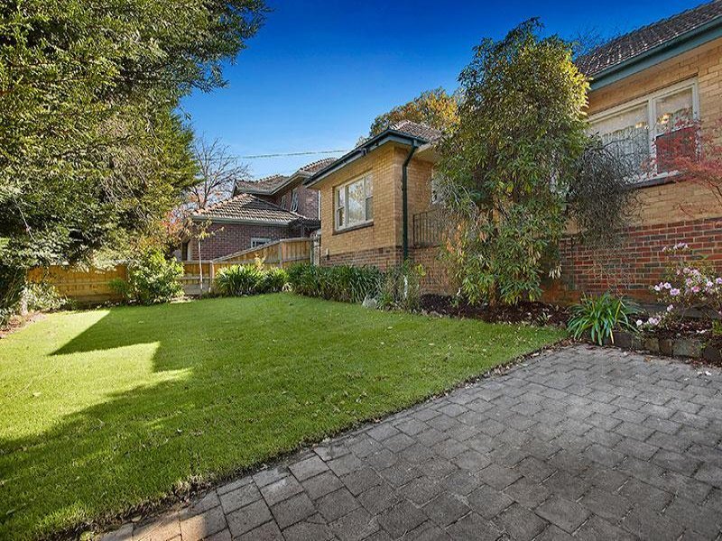 110 Strabane Avenue, Balwyn image 10