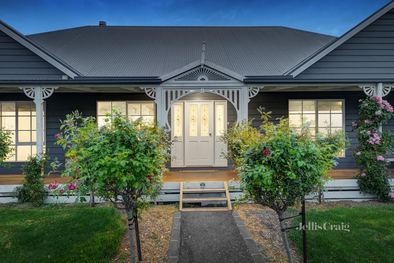 110 Sunset Drive, Chirnside Park image 3