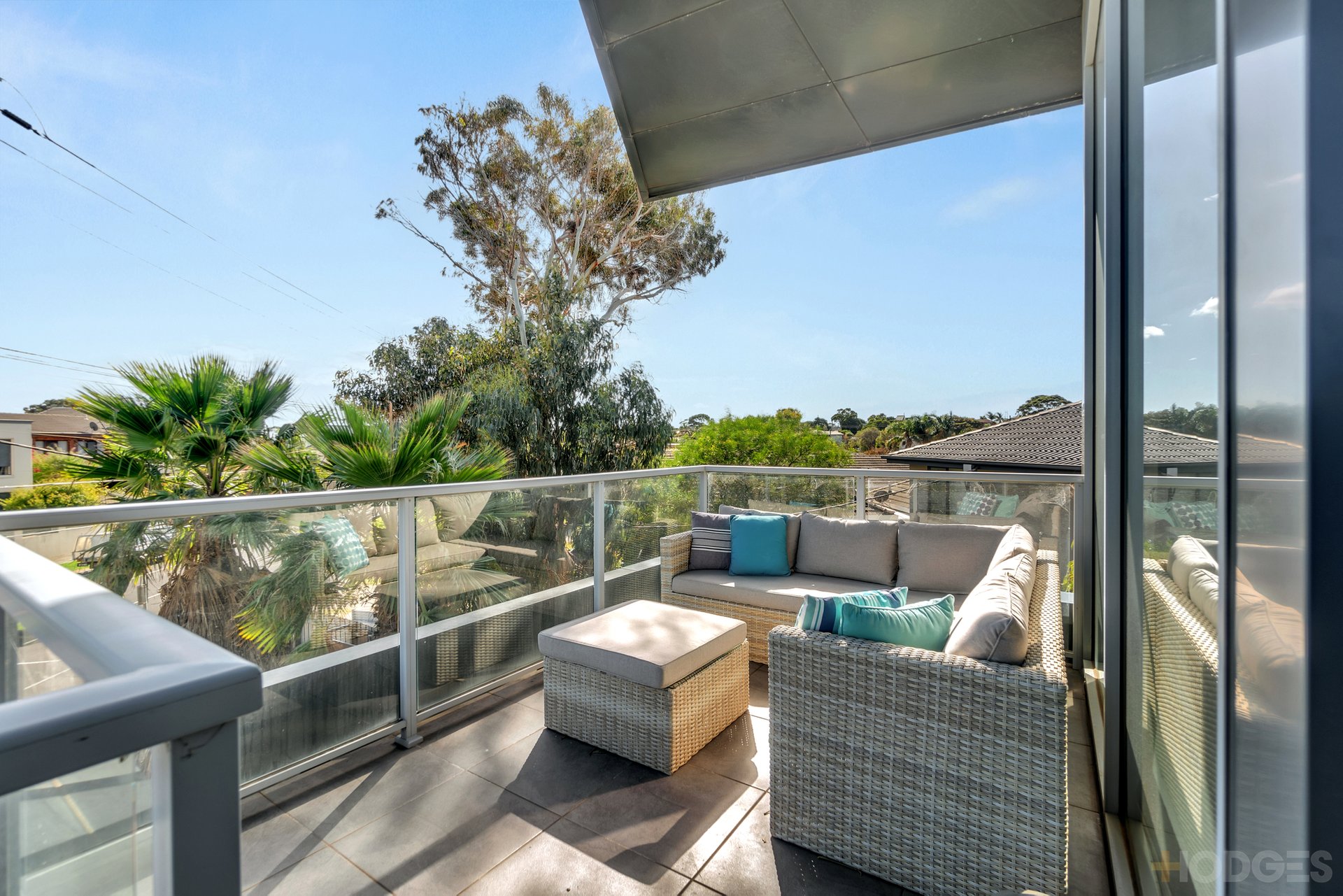 1 / 10 Warrigal Road Parkdale
