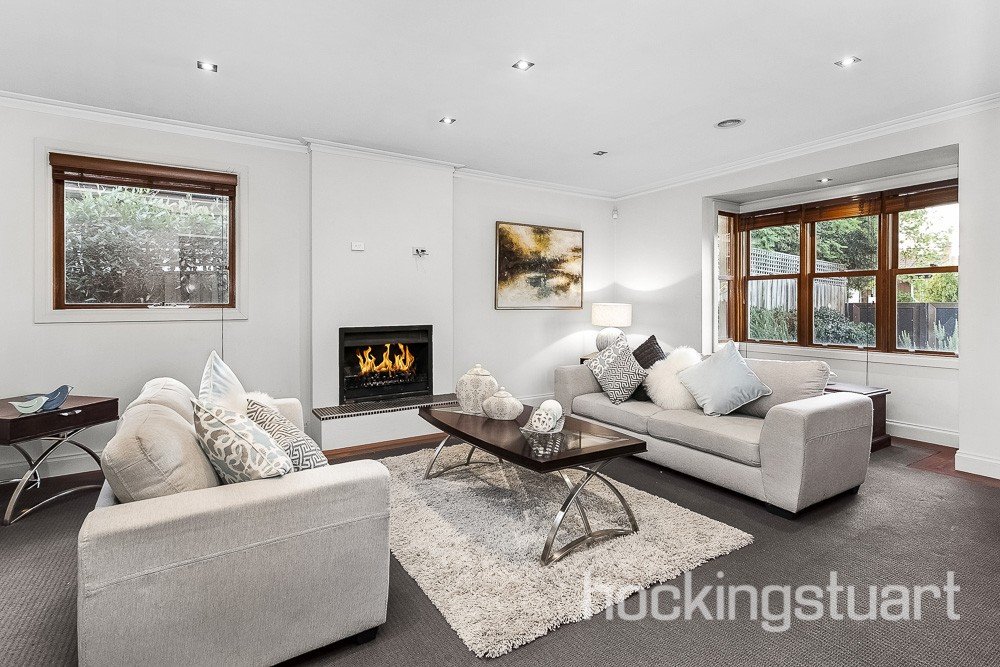 1/10 York Road, Glen Iris image 2
