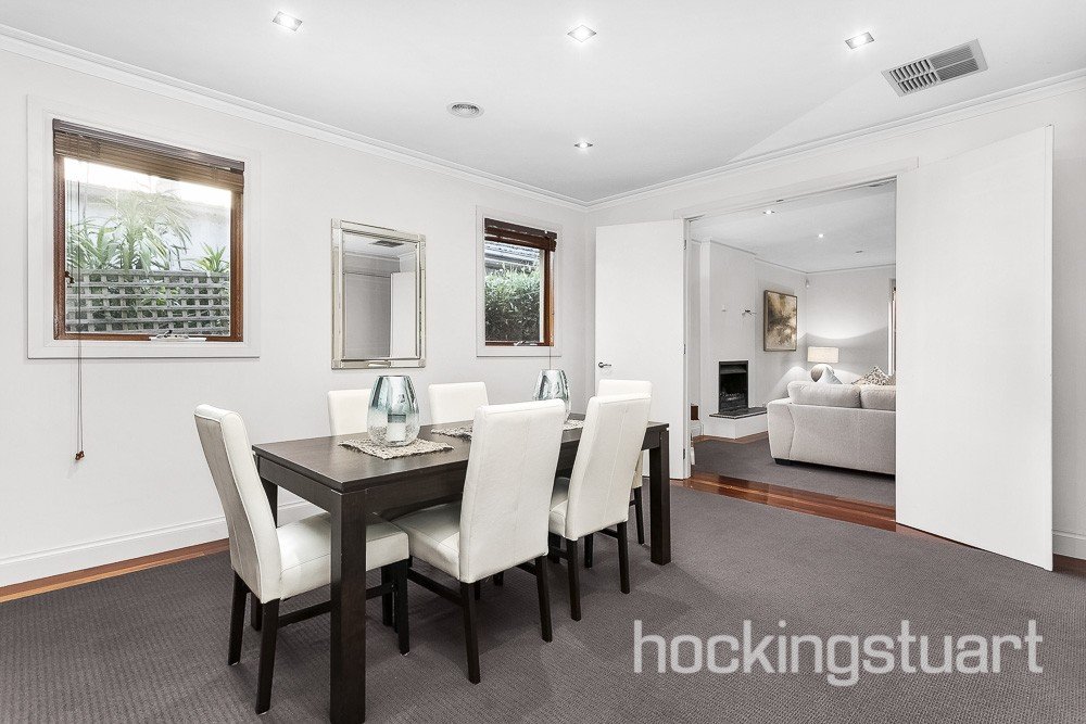 1/10 York Road, Glen Iris image 3