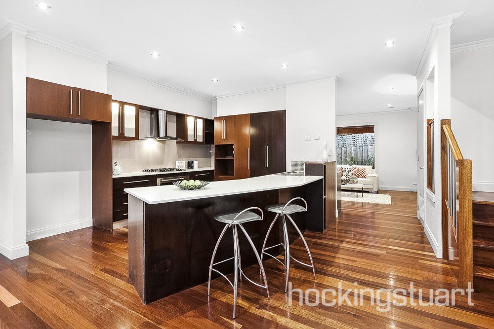 1/10 York Road, Glen Iris image 5