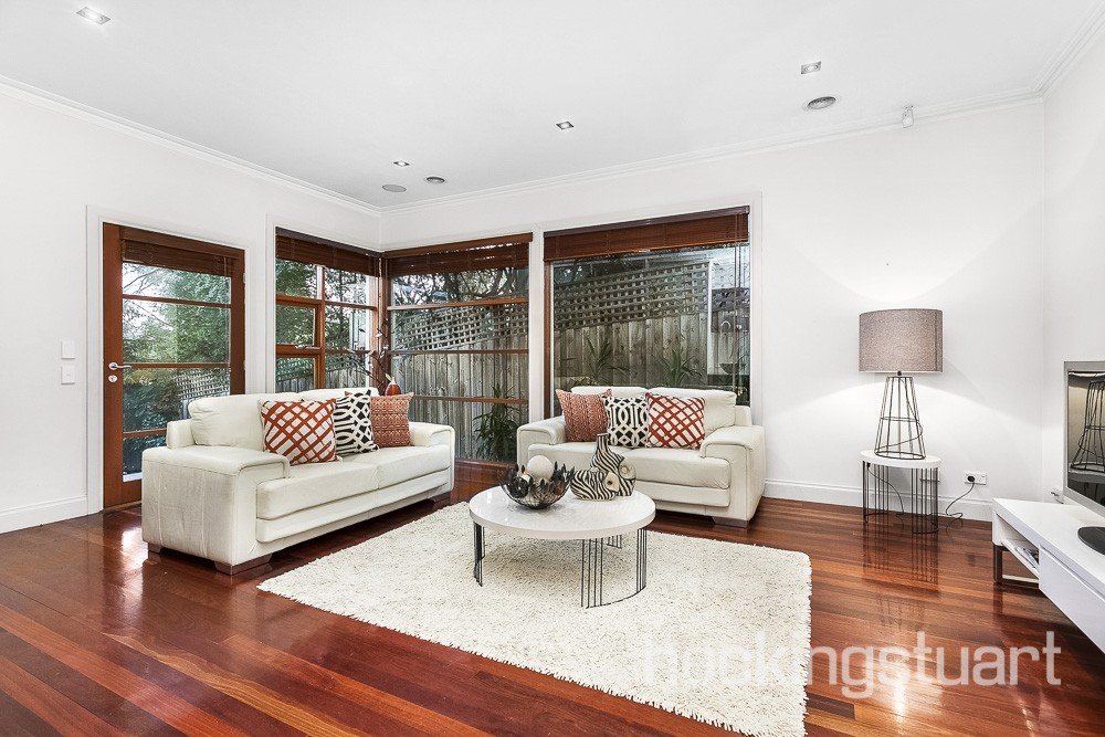 1/10 York Road, Glen Iris image 6