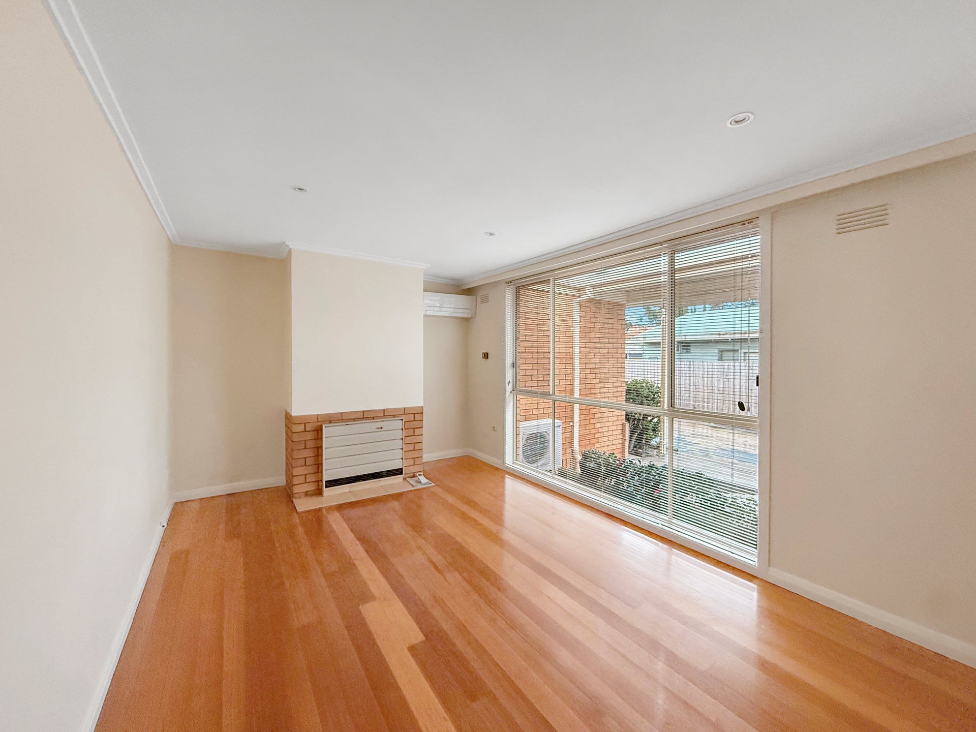 1/100 Barrabool Road, Highton image 3
