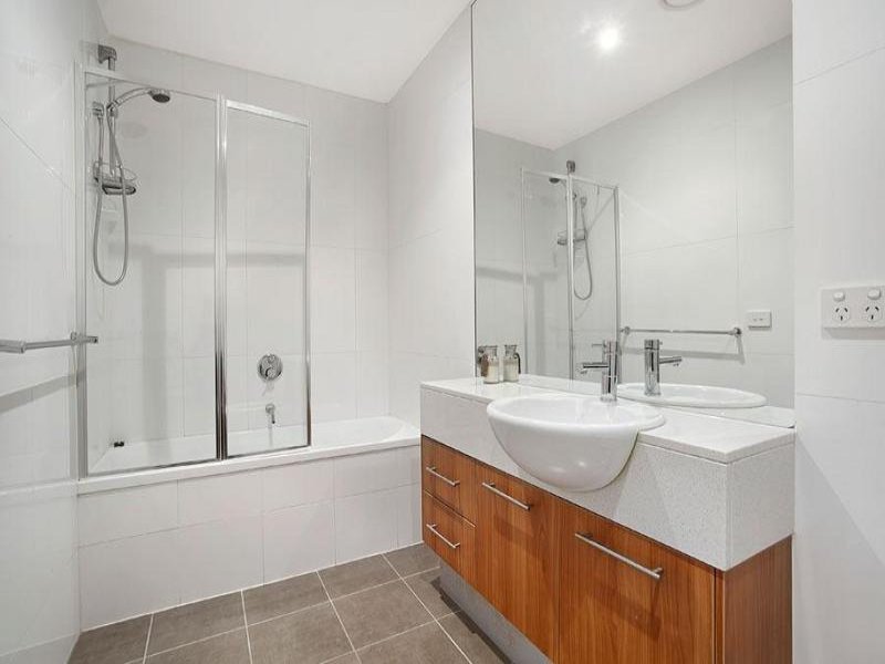 1/100 Mount Street, Kew image 4