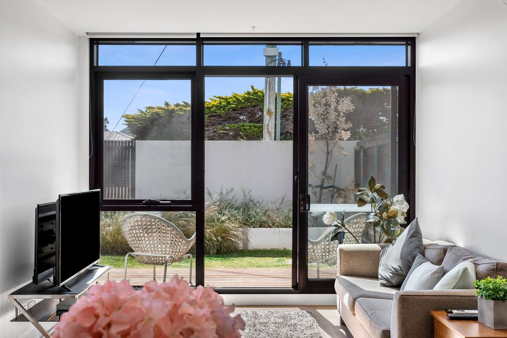 Property Gallery Thumbnail 7
