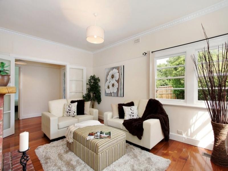 1/100 Warrandyte Road, Ringwood image 2