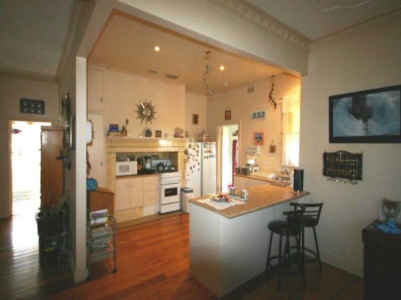 1/101 Albert Street, Sebastopol image 6