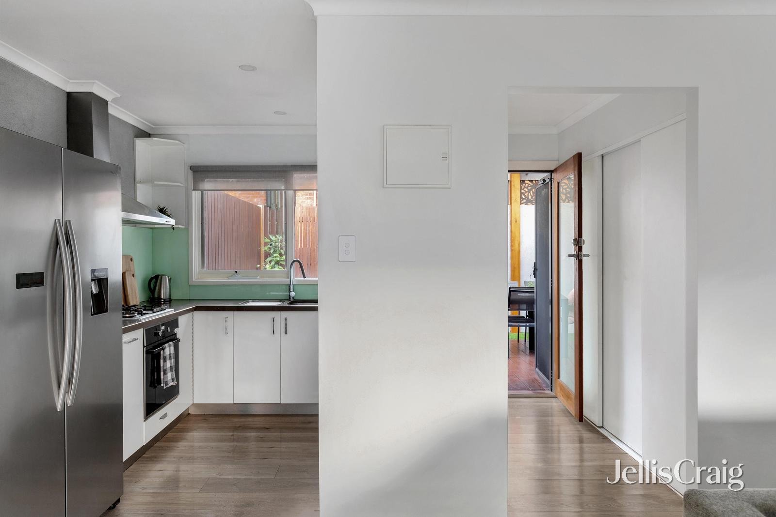 1/101 Brougham Street, Eltham image 7