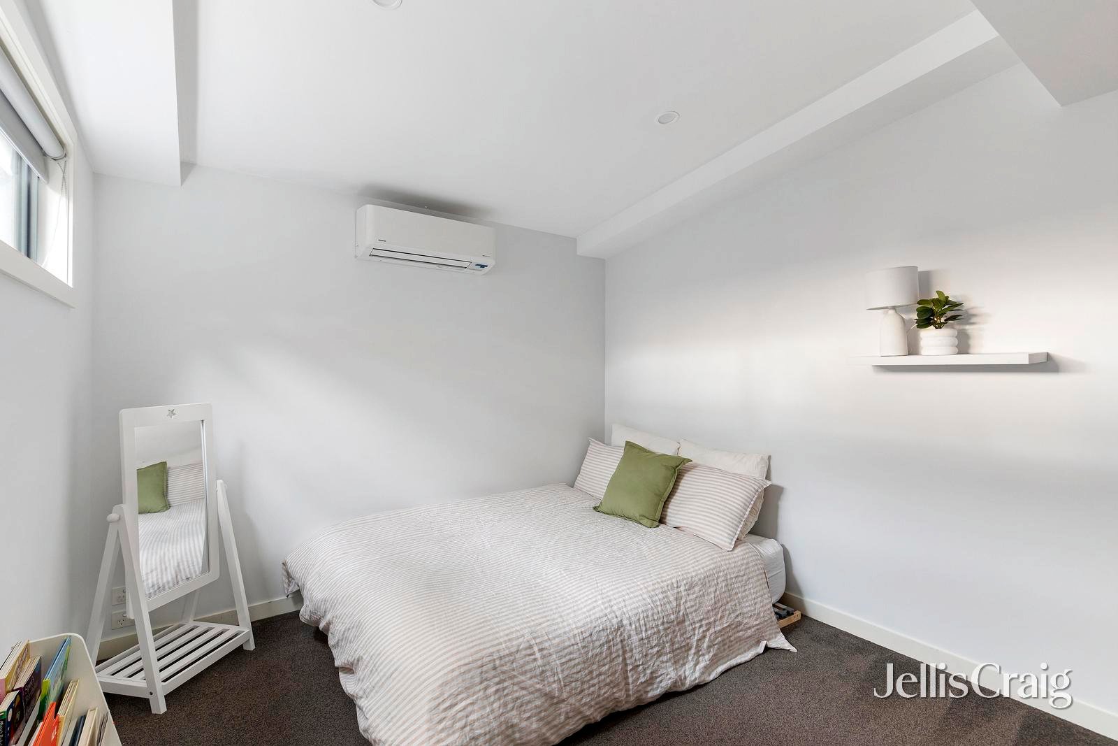 1/101 Brougham Street, Eltham image 12