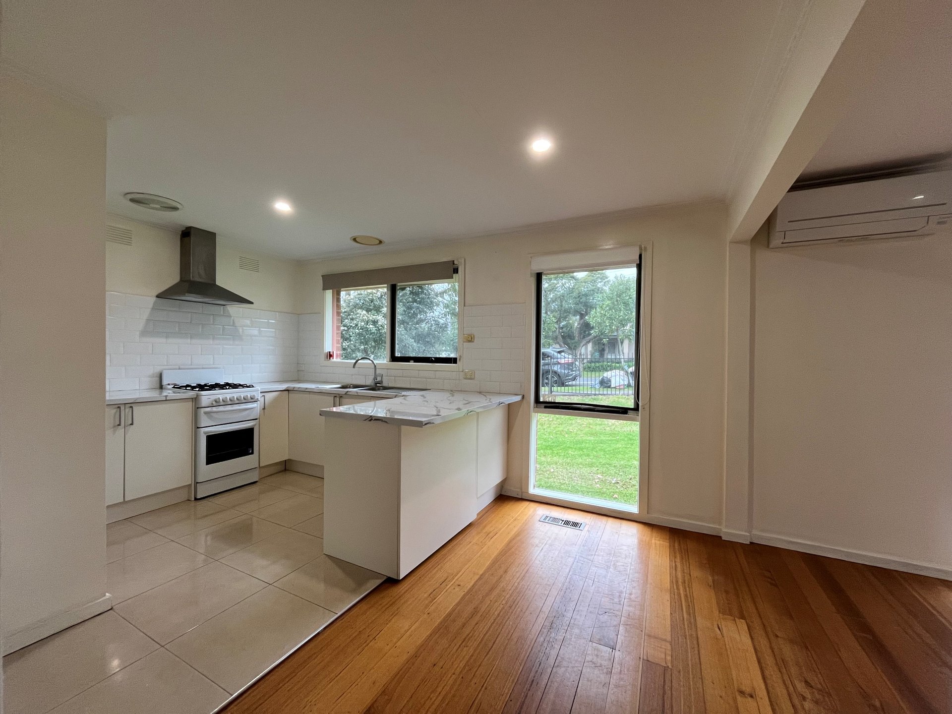 1/102 Dublin Road, Ringwood&nbsp;East image 3