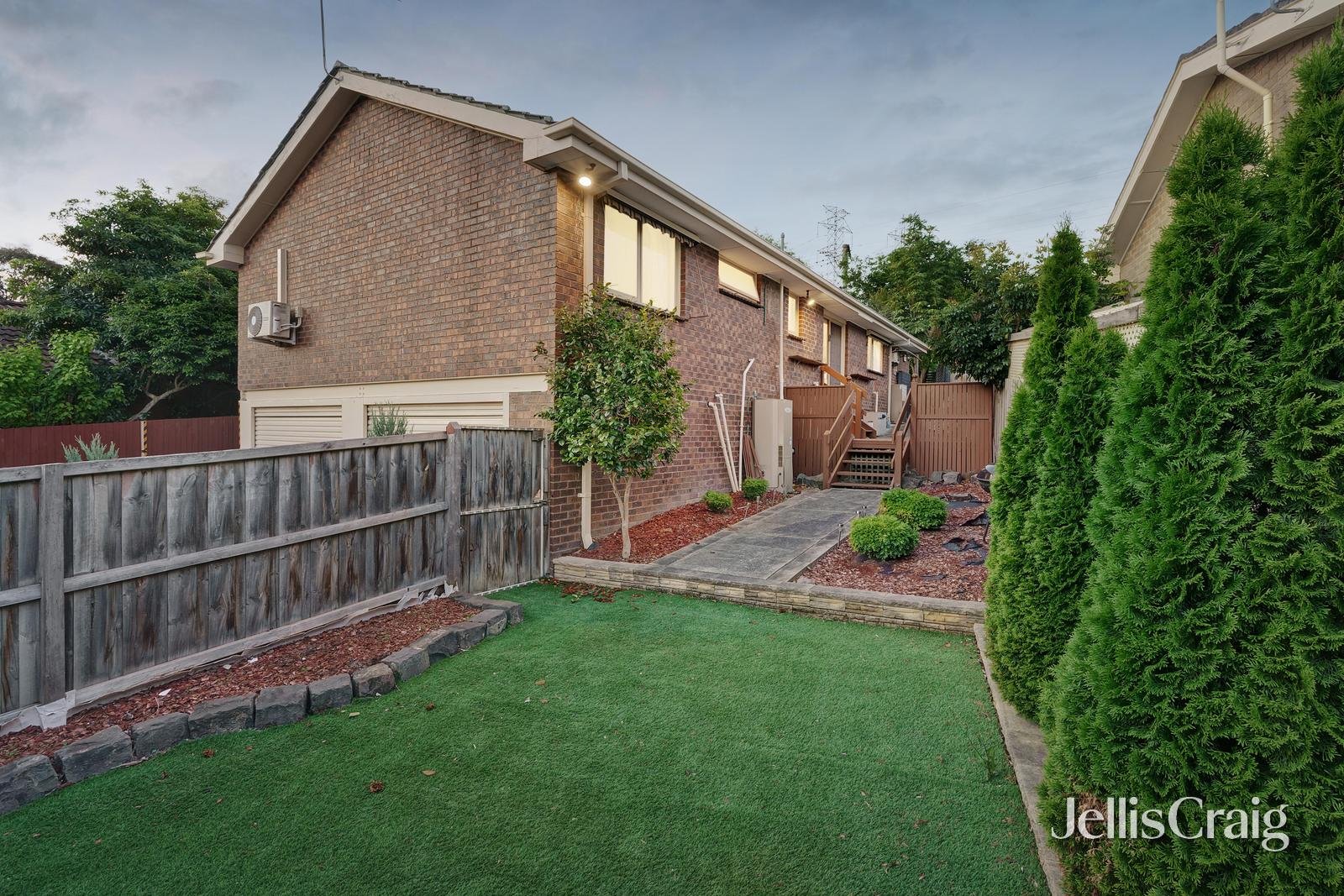 1/102 Harborne Street, Macleod image 20