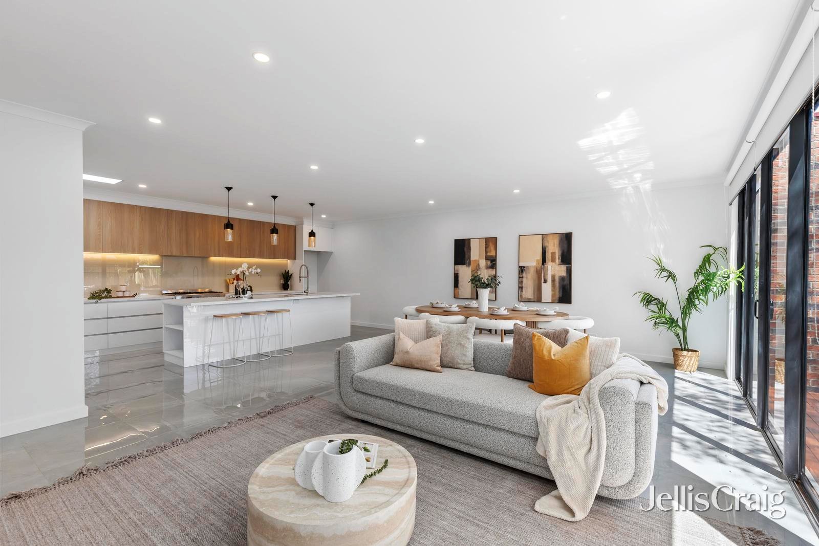 1/103 Capital Avenue, Glen&nbsp;Waverley image 2