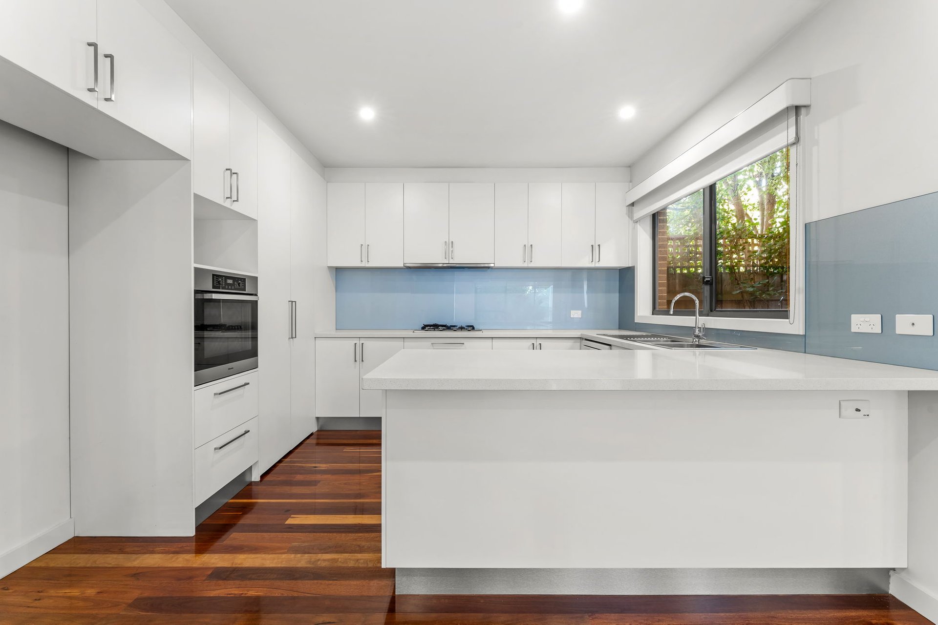 1/103 Church Road, Doncaster image 3