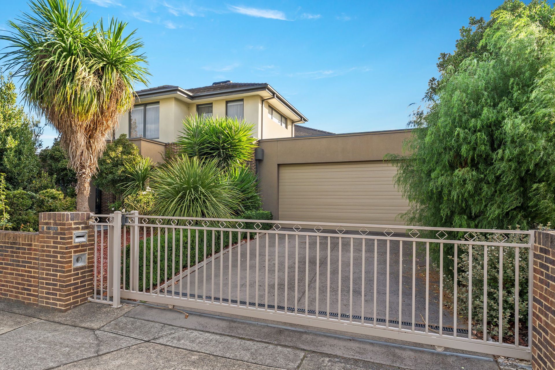1/103 Church Road, Doncaster image 1