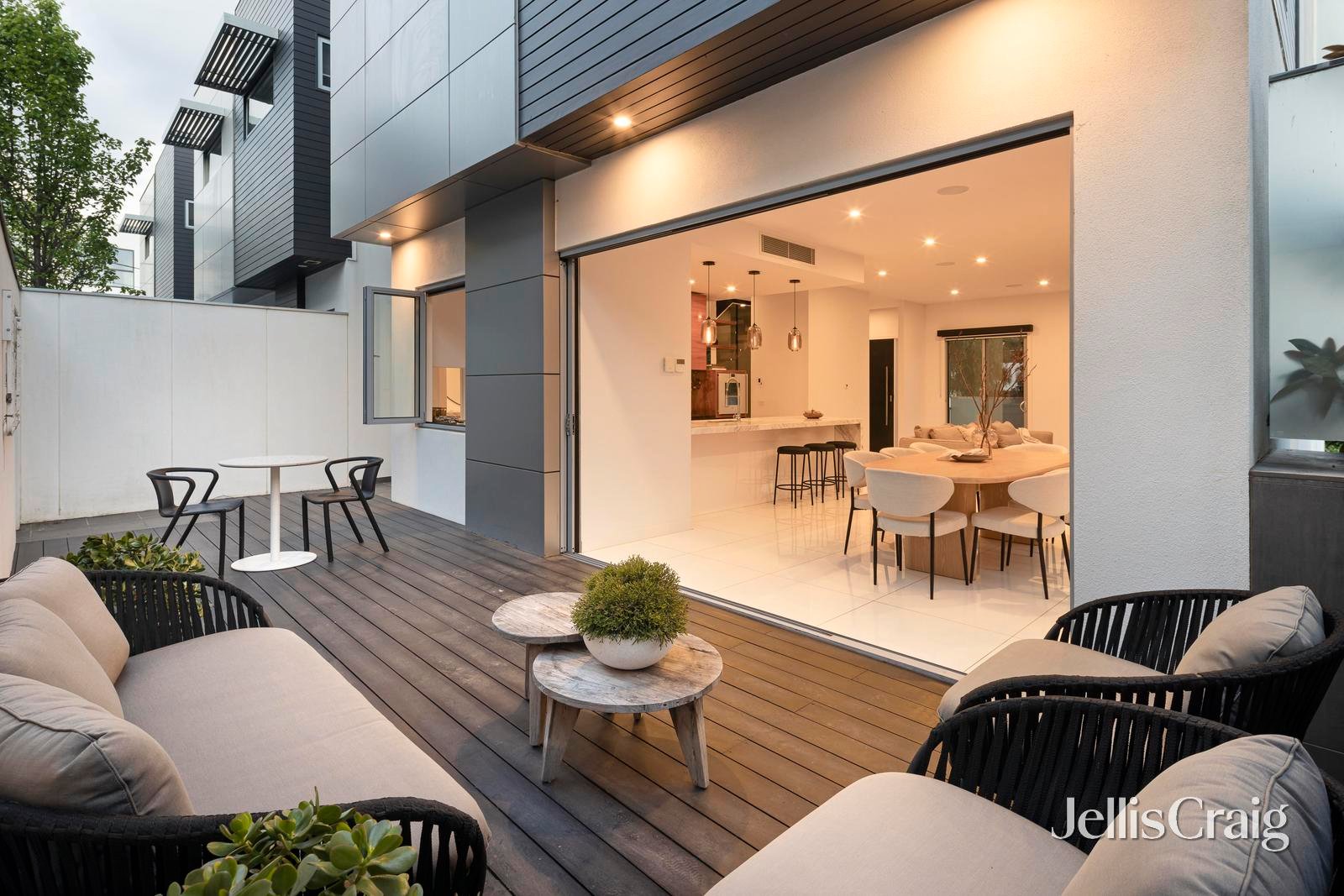 1/103 Lucerne Crescent, Alphington image 4