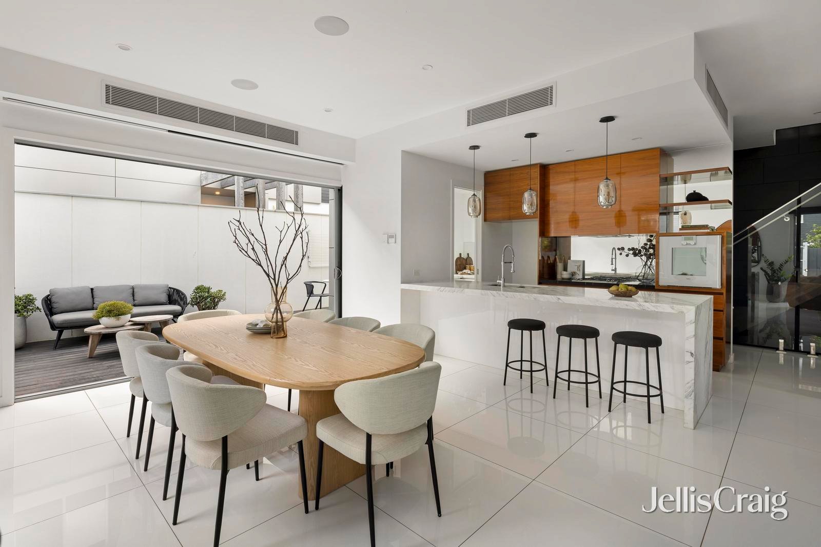 1/103 Lucerne Crescent, Alphington image 5