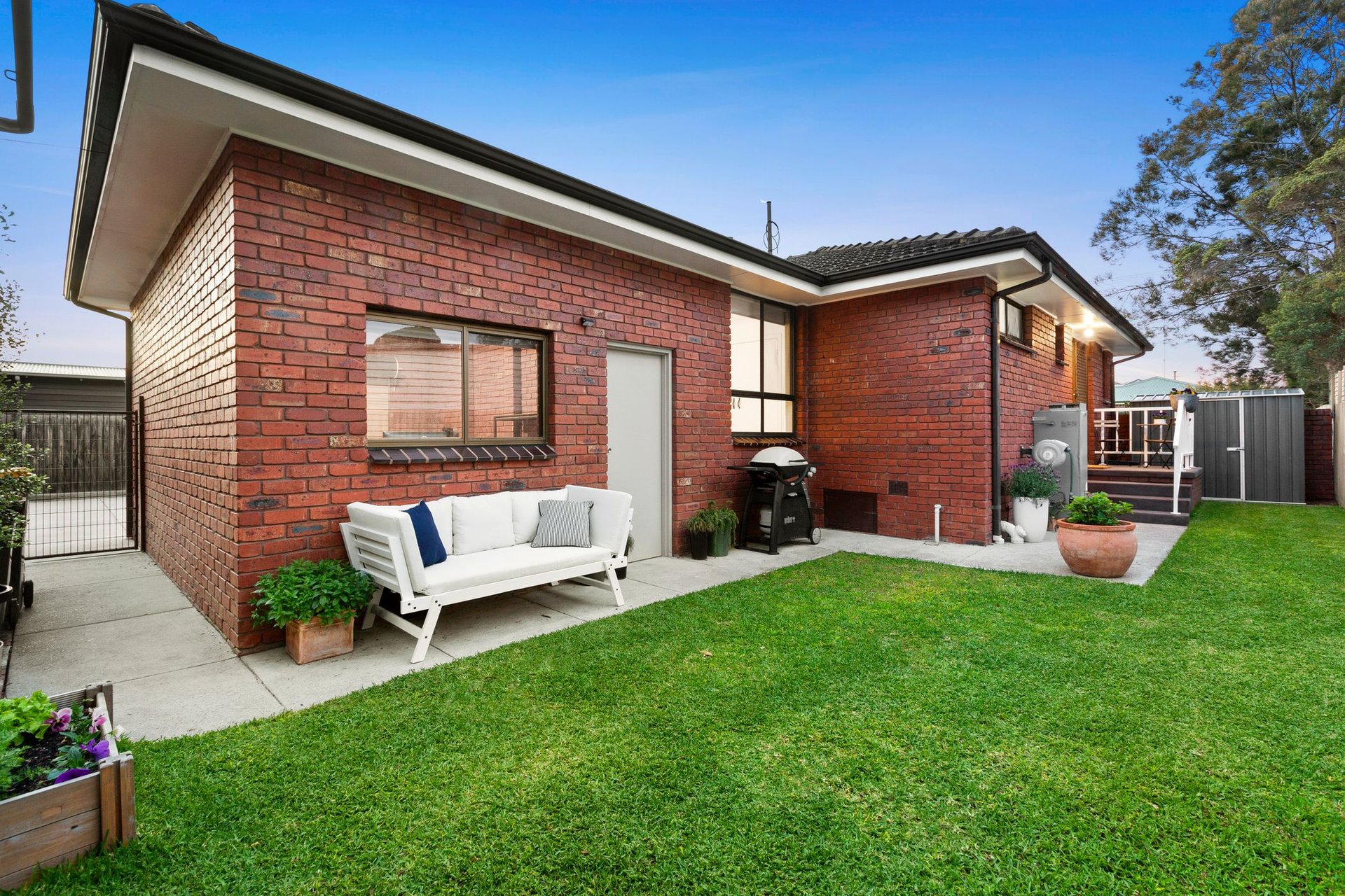 Property Gallery Thumbnail 9