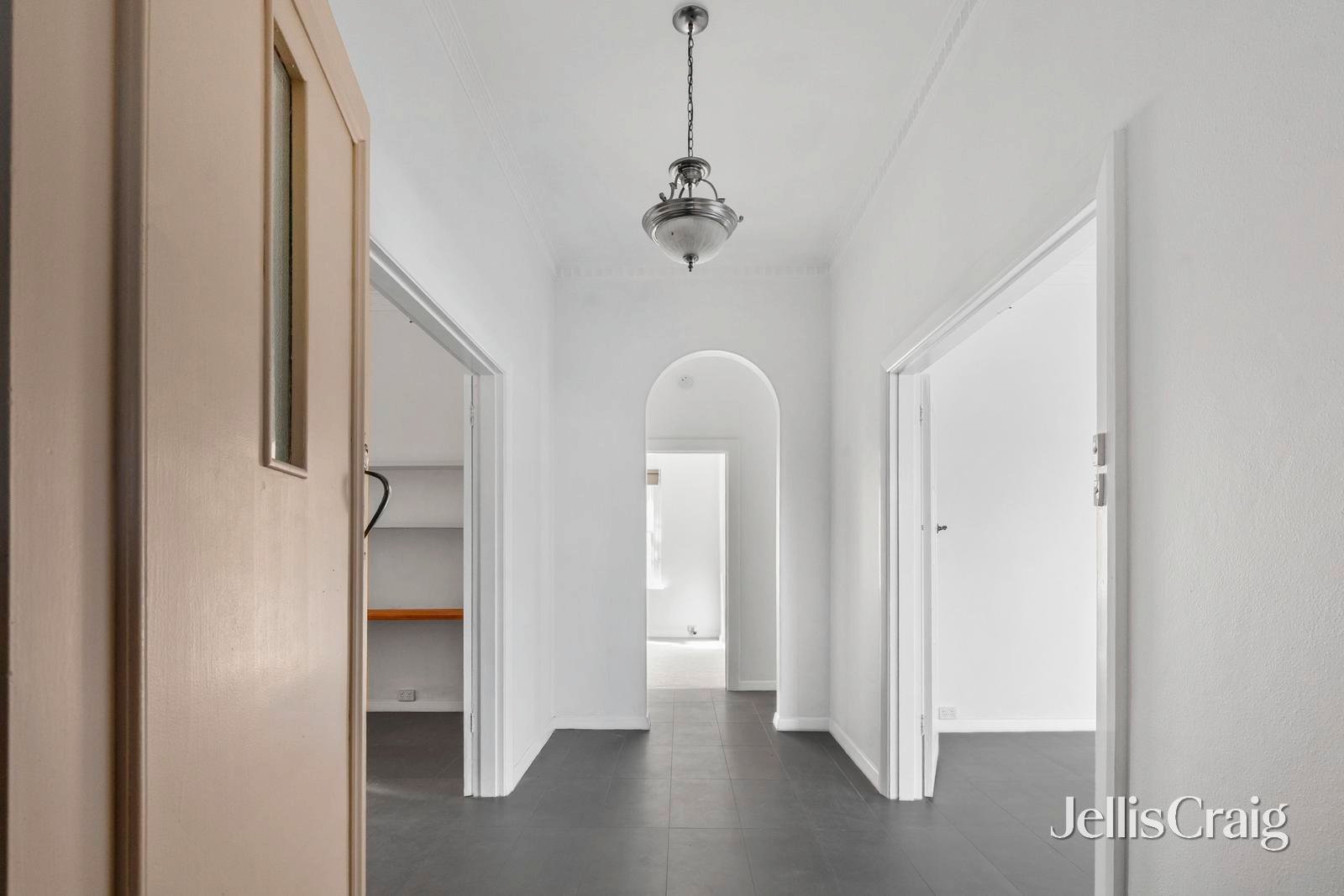 1/104 Esplanade, Williamstown image 2